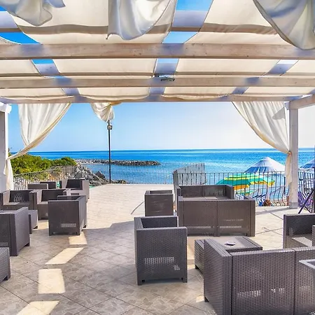 Delle Stelle Hotel 4*