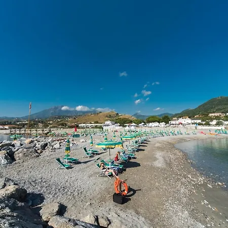 Delle Stelle Sangineto